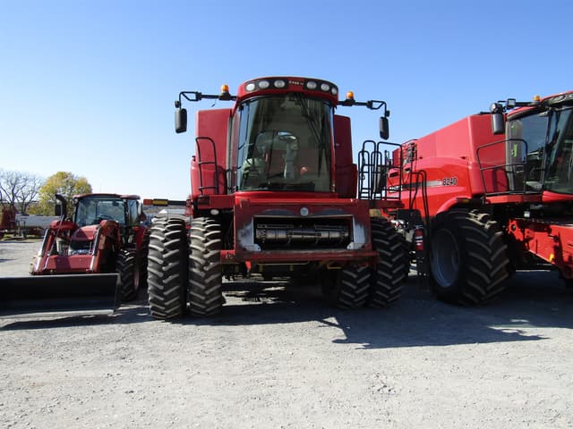 Image of Case IH 7230 equipment image 3