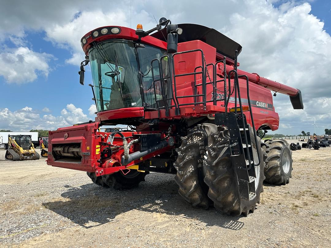 Image of Case IH 7230 Primary image