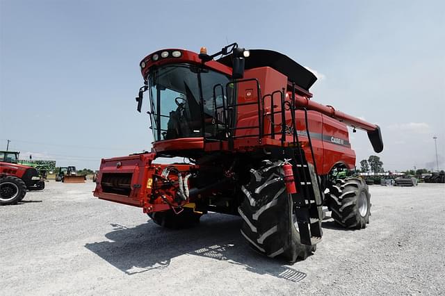 Image of Case IH 7230 equipment image 2