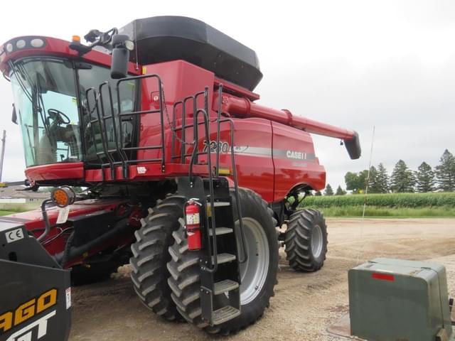Image of Case IH 7230 equipment image 1