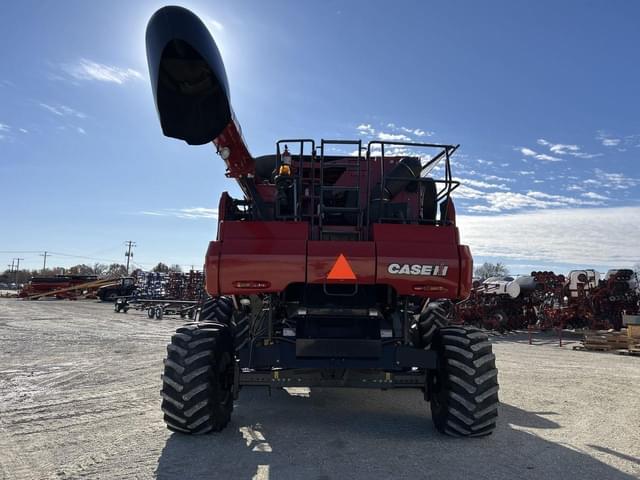 Image of Case IH 8120 equipment image 3
