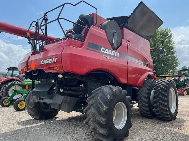 Image of Case IH 8120 equipment image 4