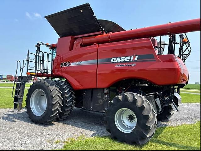 Image of Case IH 8120 equipment image 3