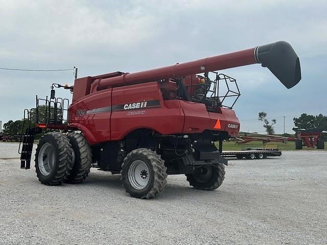 Image of Case IH 8120 equipment image 2