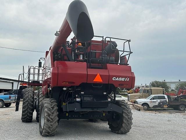 Image of Case IH 8120 equipment image 3