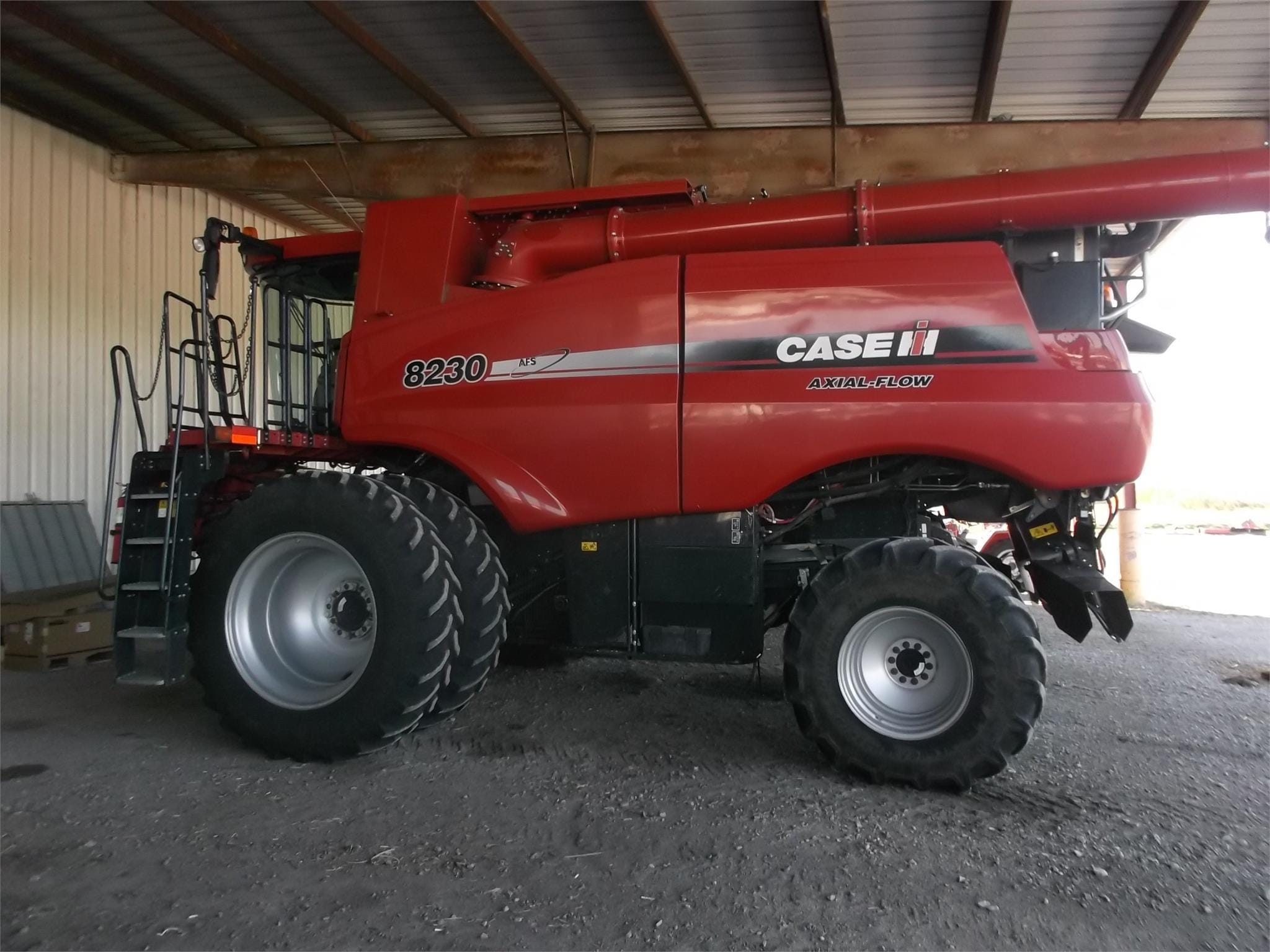 Main image Case IH 8230