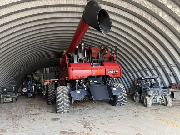 Image of Case IH 8230 equipment image 1