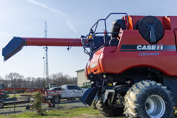Image of Case IH 8230 equipment image 4