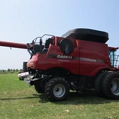 Image of Case IH 8230 equipment image 3