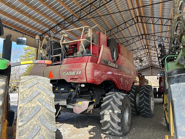 Image of Case IH 8230 equipment image 1