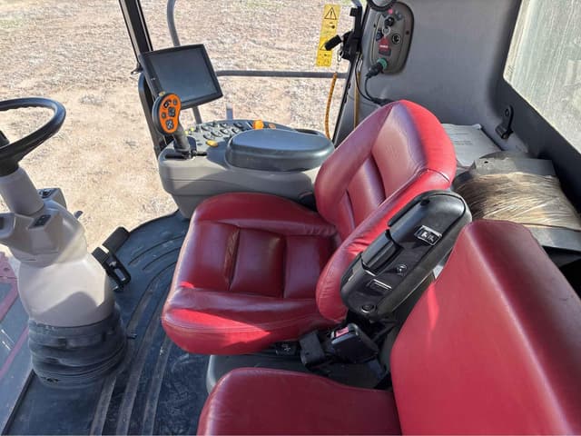 Image of Case IH 8230 equipment image 2