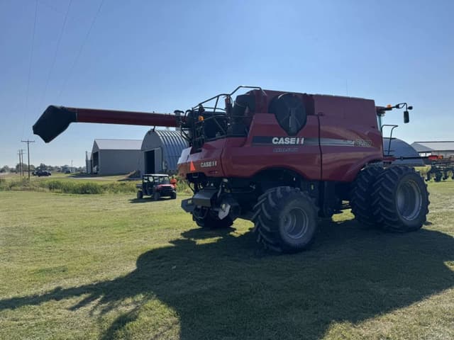 Image of Case IH 8230 equipment image 4