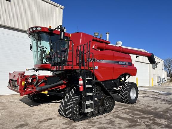 Image of Case IH 8230 Primary image