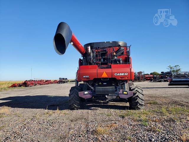 Image of Case IH 8230 equipment image 2