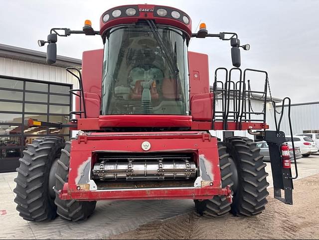 Image of Case IH 8230 equipment image 1