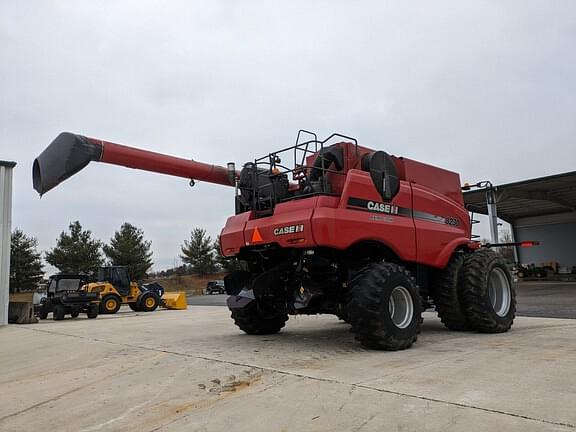 Image of Case IH 8230 equipment image 3