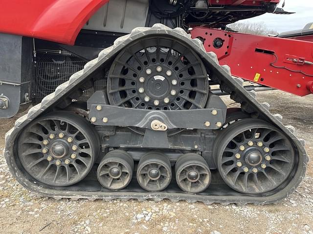 Image of Case IH 8230 equipment image 3