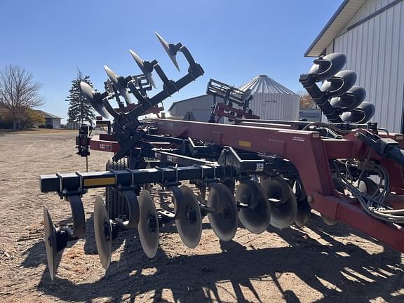 Image of Case IH Ecolo-Tiger 870 equipment image 1