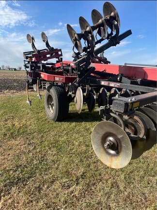 Image of Case 870 equipment image 1