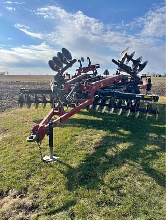 Image of Case 870 Primary image