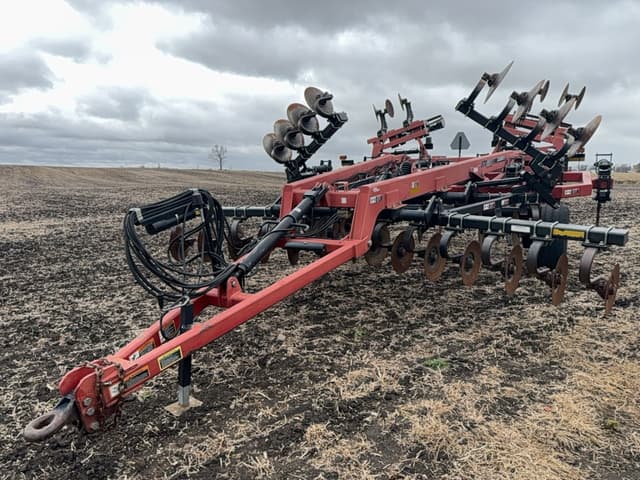 Image of Case IH Ecolo-Tiger 870 equipment image 2