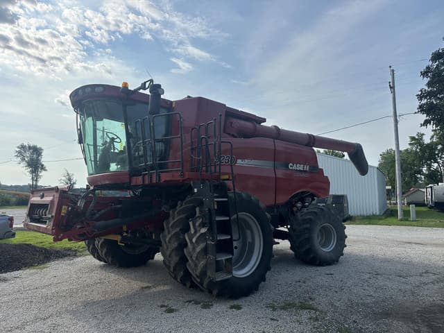Image of Case IH 9230 equipment image 2