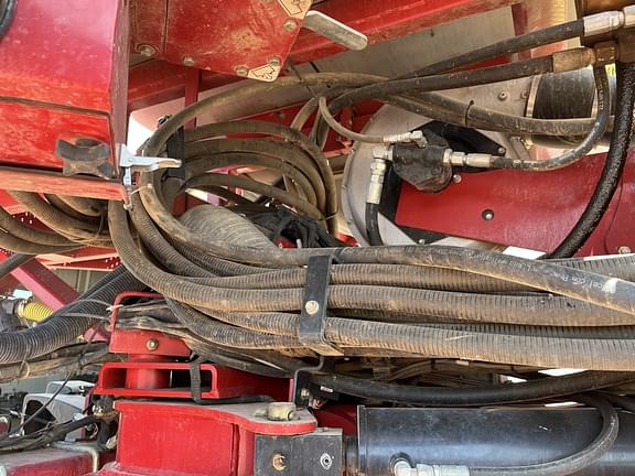 Image of Case IH 1250 equipment image 2