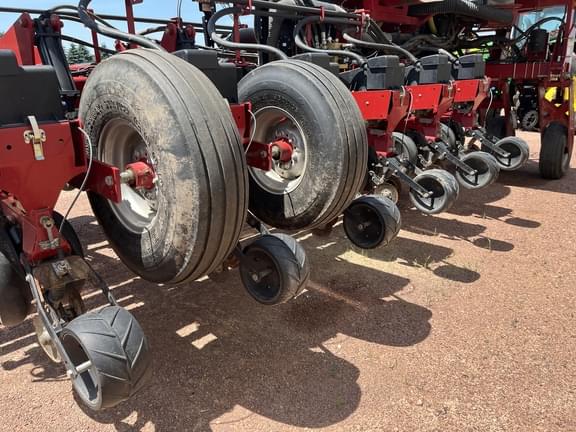 Image of Case IH 1250 equipment image 4