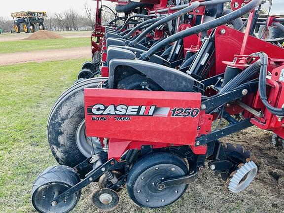 Image of Case IH 1250 equipment image 4