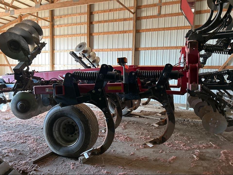 Image of Case IH Ecolo-Tiger 870 Primary image