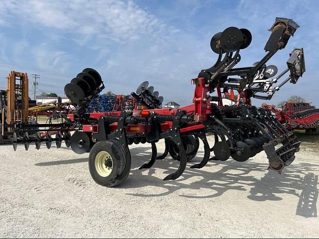 Image of Case IH Ecolo-Tiger 870 equipment image 4