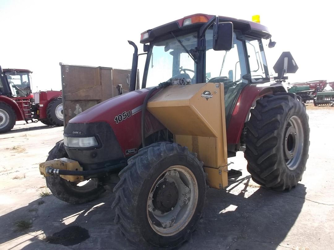 Image of Case IH Farmall 105U Primary image