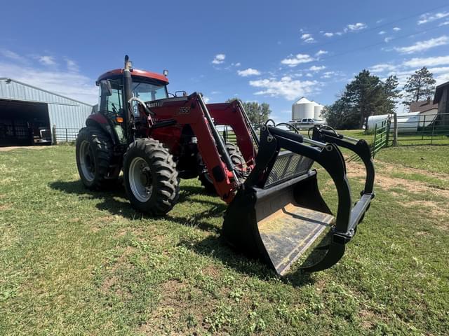 Image of Case IH Farmall 125A equipment image 4