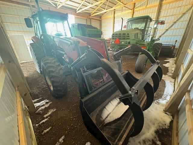 Image of Case IH Farmall 125A equipment image 3