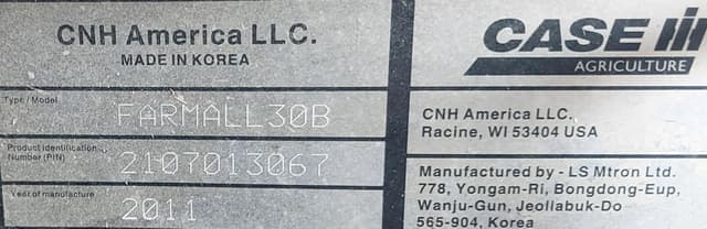 Image of Case IH Farmall 30B equipment image 2