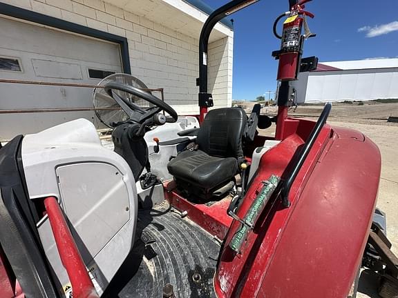 Image of Case IH Farmall 75C equipment image 1