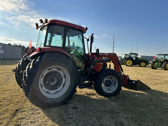 Image of Case IH Farmall 95 equipment image 4