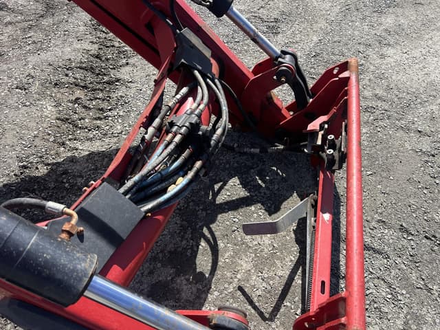 Image of Case IH L755 equipment image 2