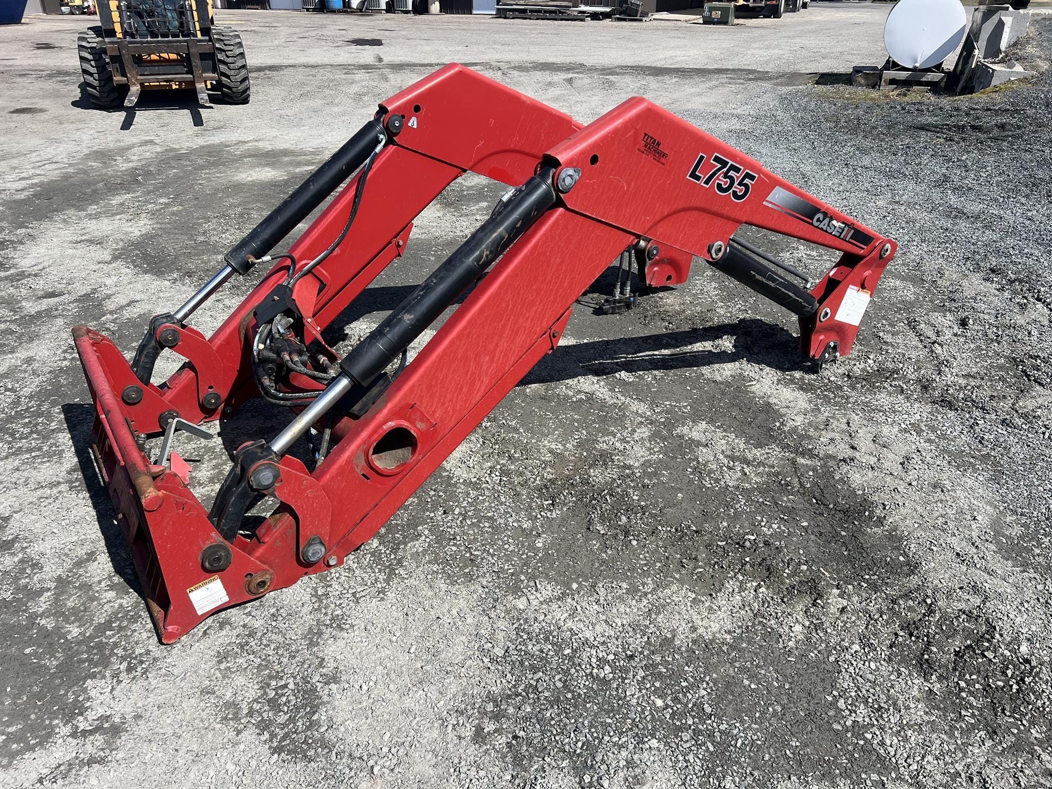 2012 Case IH L755 Equipment Image0