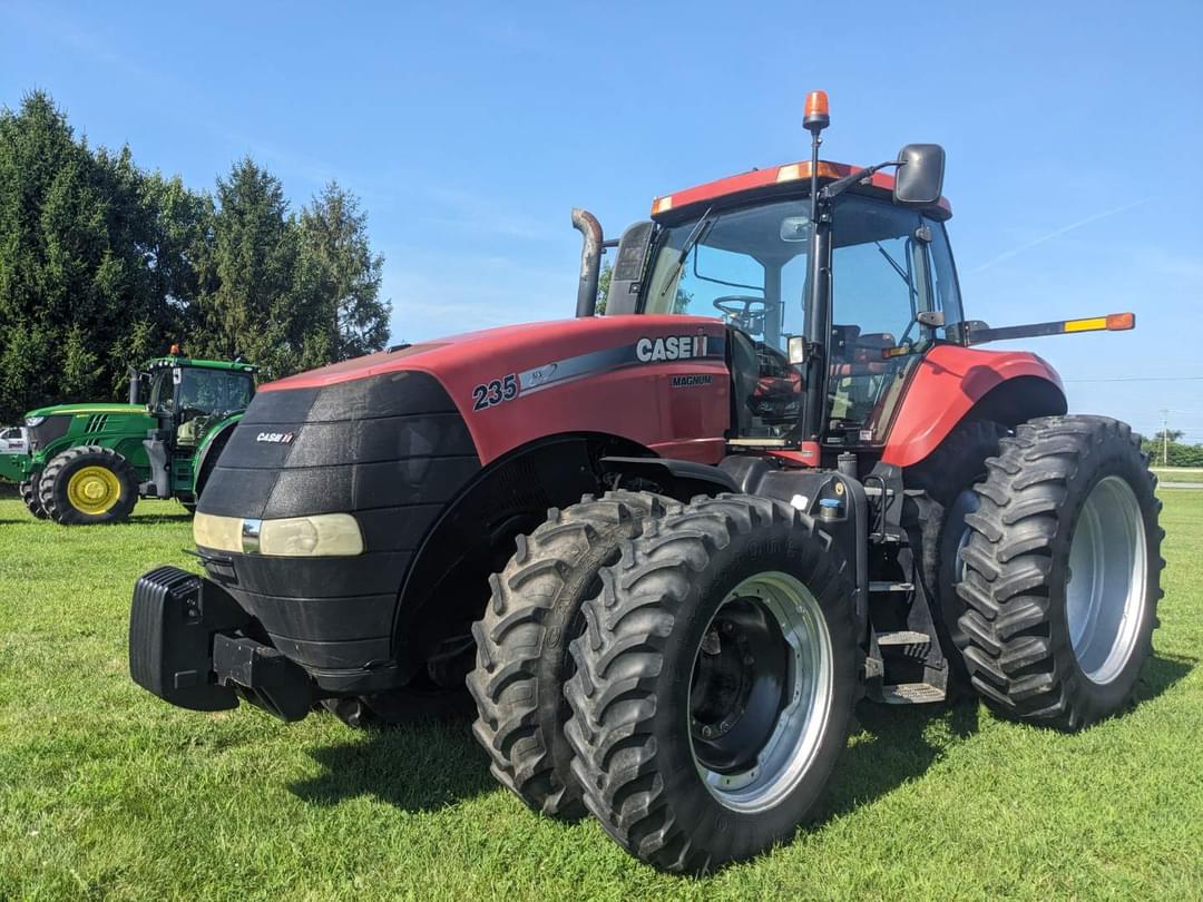 Image of Case IH Magnum 235 Primary image
