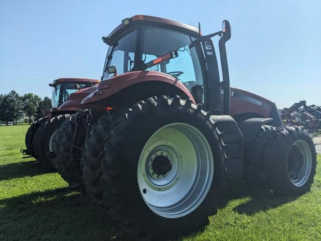 Image of Case IH Magnum 235 equipment image 3