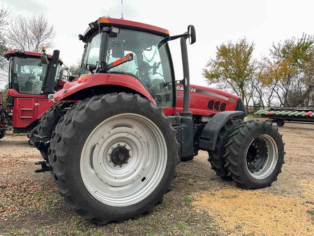 Image of Case IH Magnum 180 equipment image 3