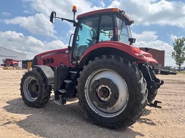 Image of Case IH Magnum 180 equipment image 4