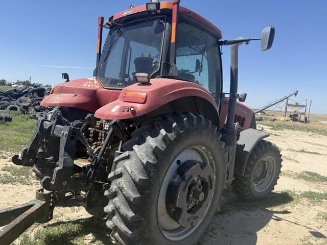 Image of Case IH Magnum 180 equipment image 3
