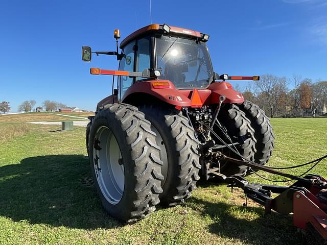 Image of Case IH Magnum 180 equipment image 4