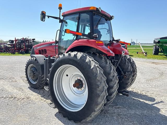 Image of Case IH Magnum 180 equipment image 4