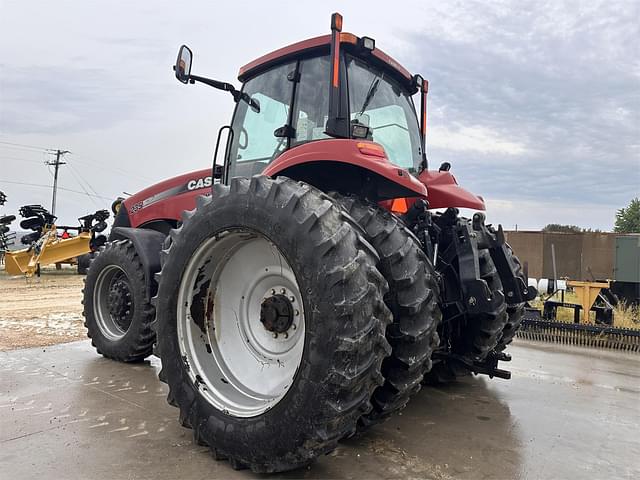 Image of Case IH Magnum 235 equipment image 4