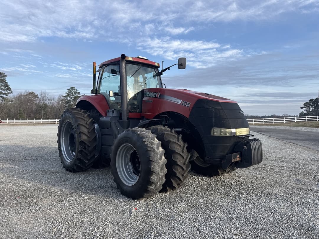 Image of Case IH Magnum 235 Primary image
