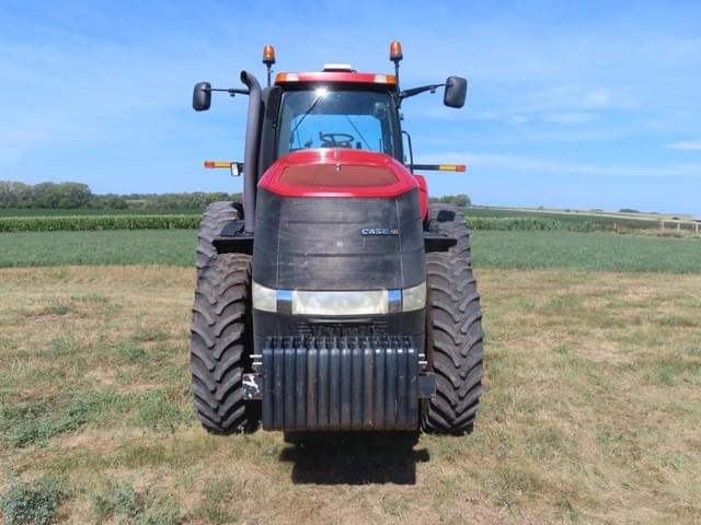 Image of Case IH Magnum 235 equipment image 1