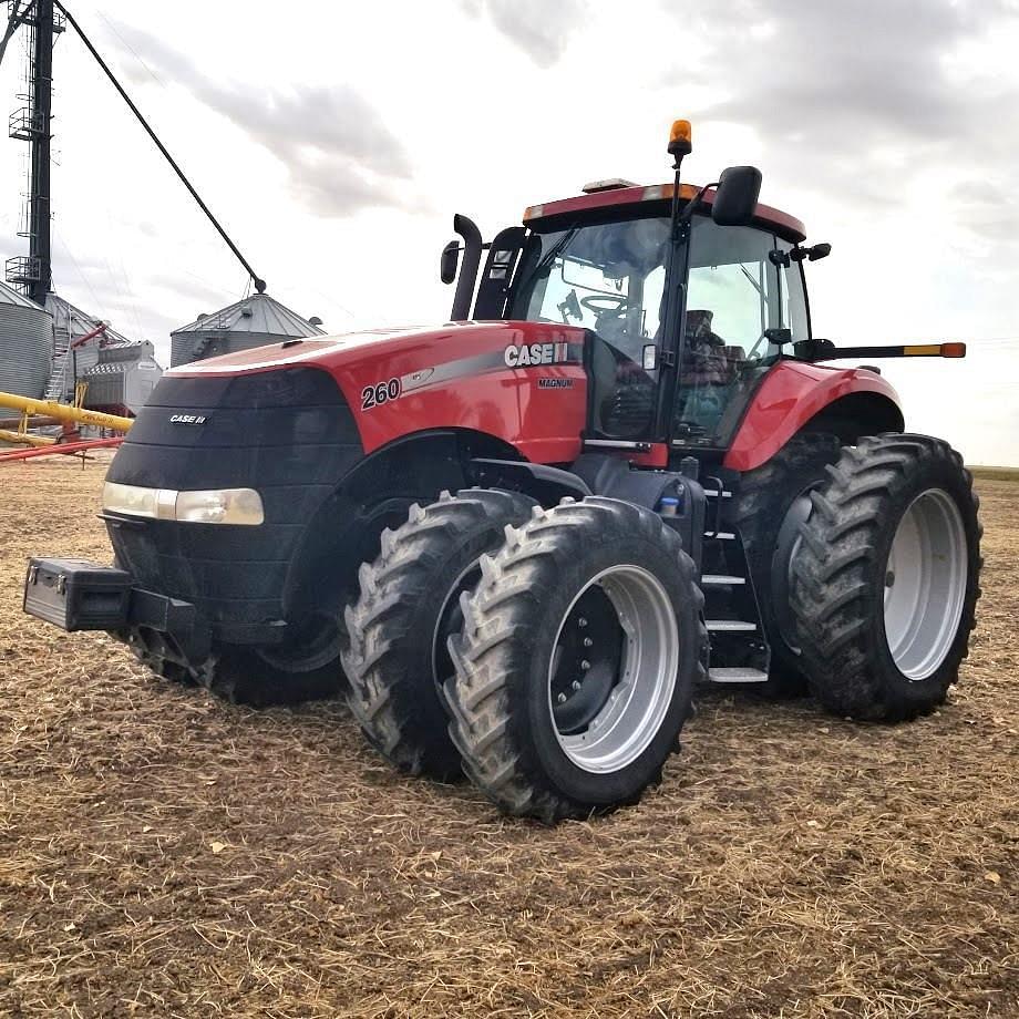 Image of Case IH Magnum 260 Primary image